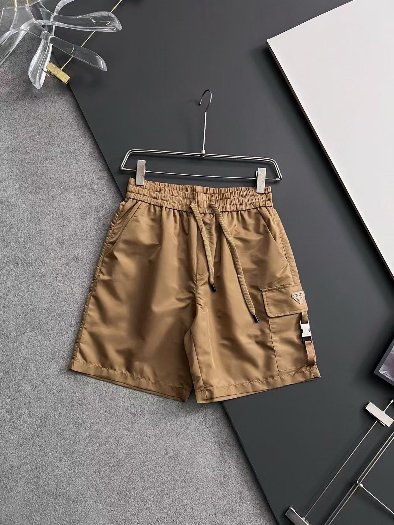 Short Prada