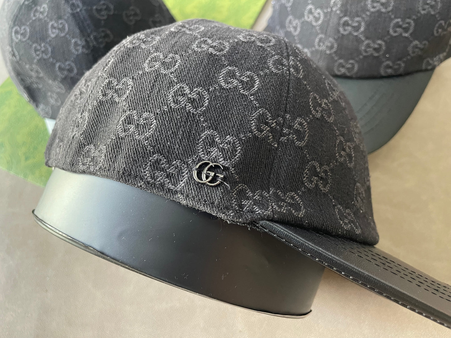Gucci toile GG noir Monogram