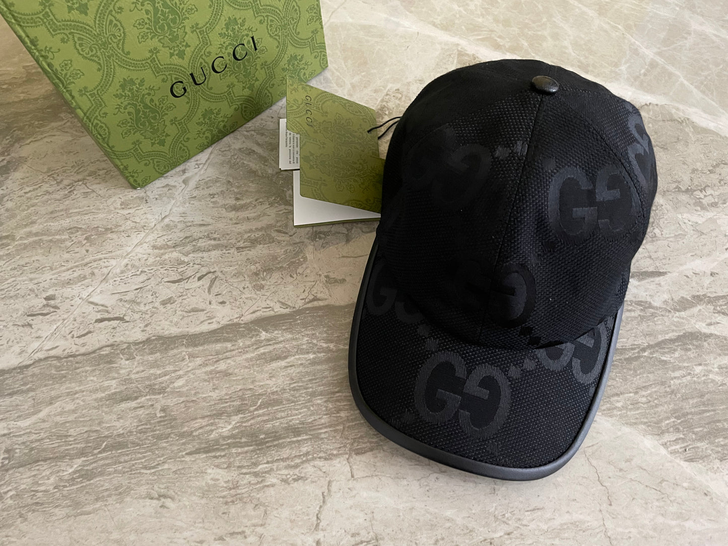 Gucci Noir Jumbo