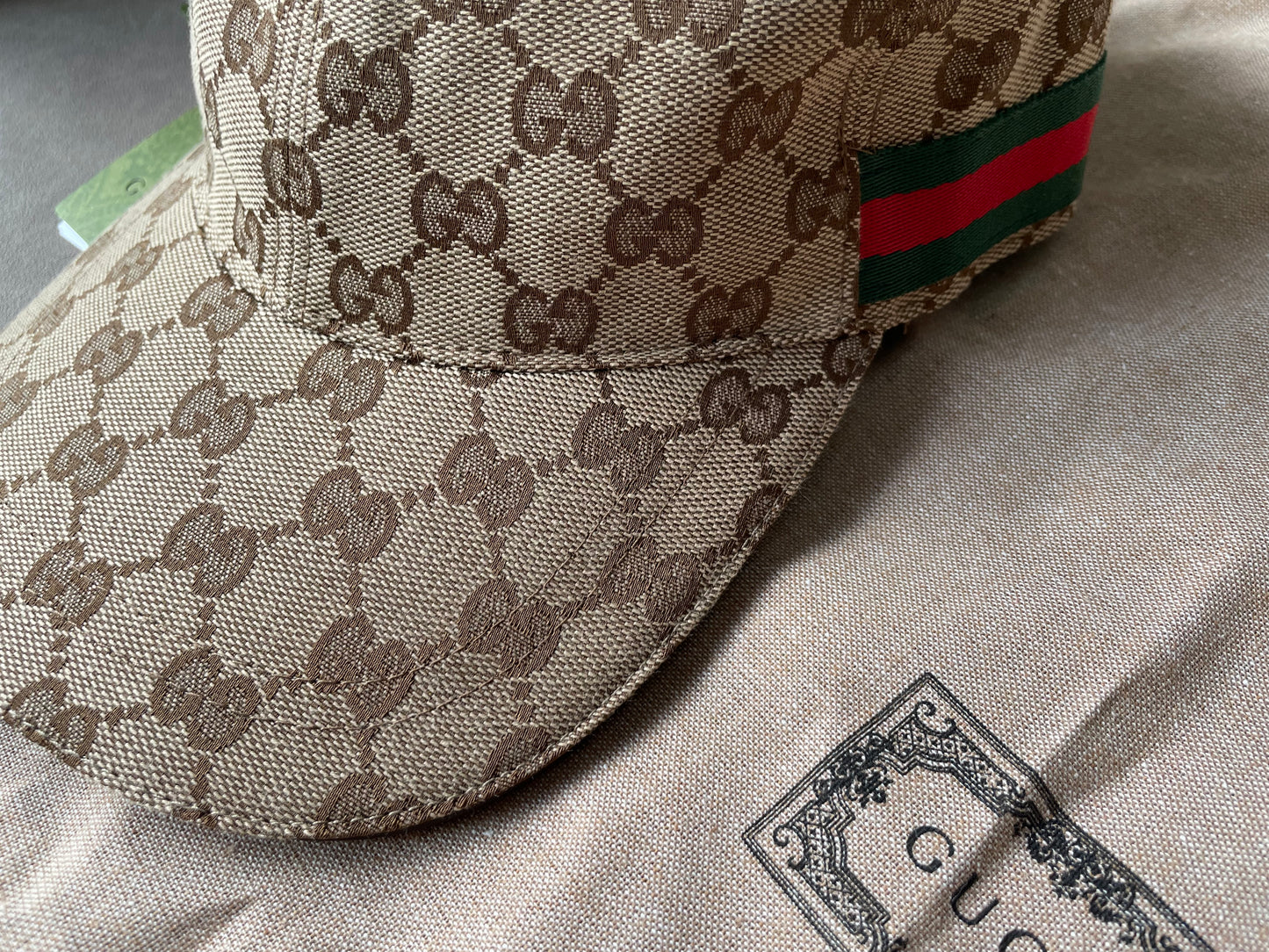 Gucci Canvas classique - 2 colors