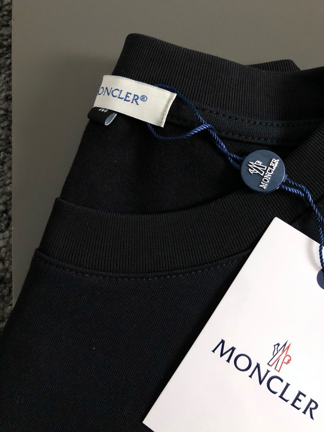 Tshirt Moncler Classique - Noir et blanc