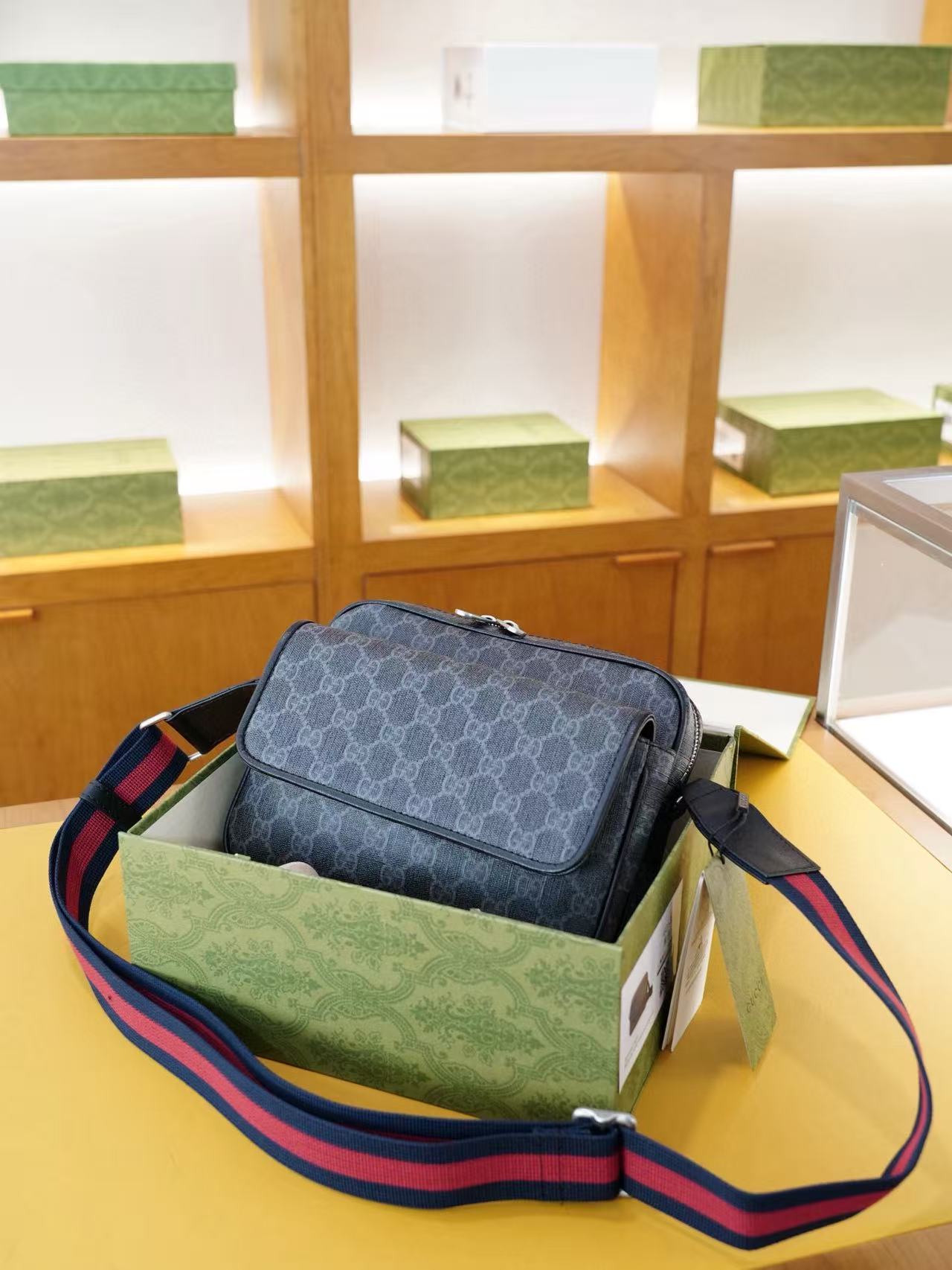 Gucci Supreme