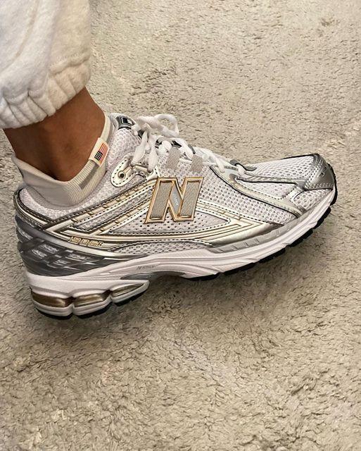 New balance A1906 