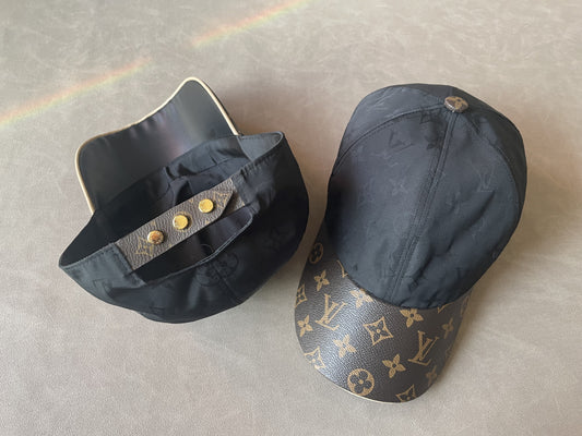 LV imperméable noir