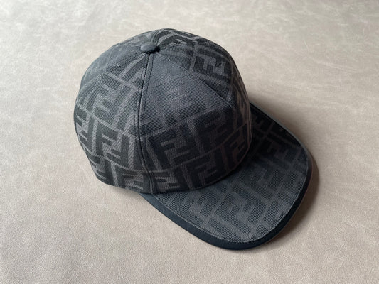 Fendi monogram noir